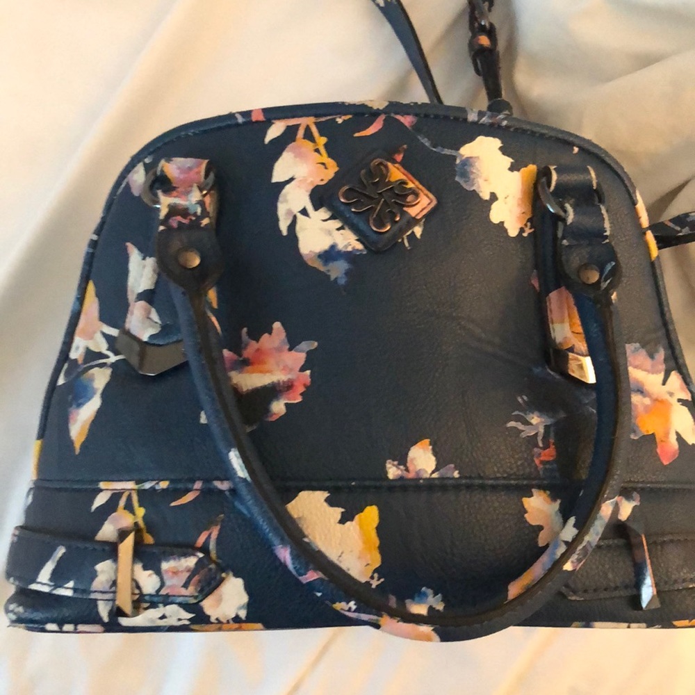 Vera Wang Purse